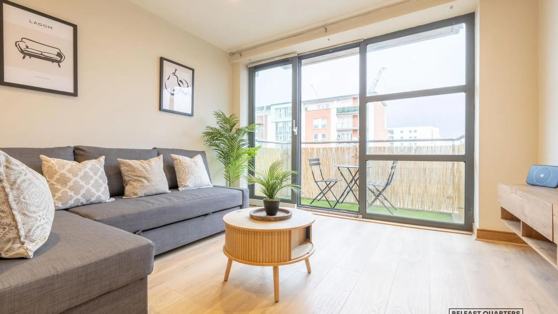 Belfast Quarters- 5Th Floor Gem! 아파트 영국